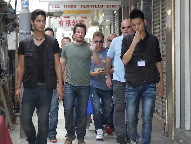 wahlberg-transformers-4-hong-kong-set