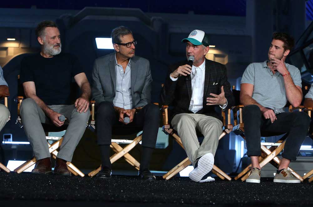 Bill Pullman, Jeff Goldblum, Roland Emmerich, Liam Hemsworth