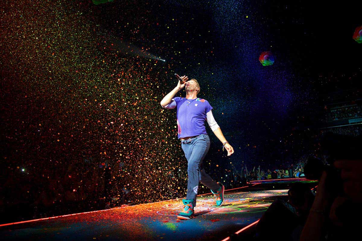 Coldplay-at-KFC-Yum-Center-14