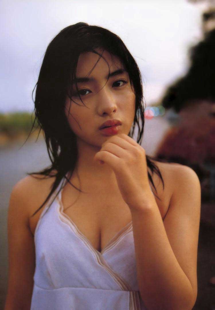 Satomi Ishihara 11